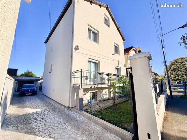 Maison 6 pièces 147 m²