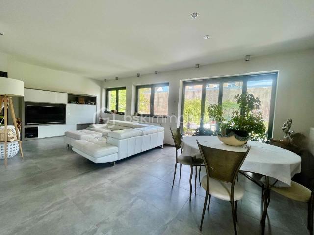 Maison 6 pièces 147 m²