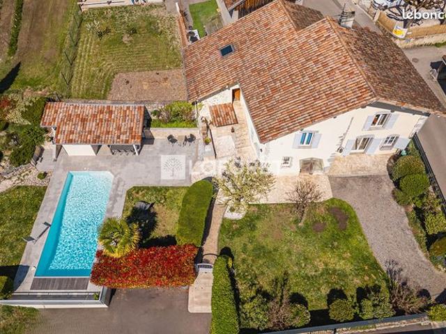 Maison 6 pièces 147 m²