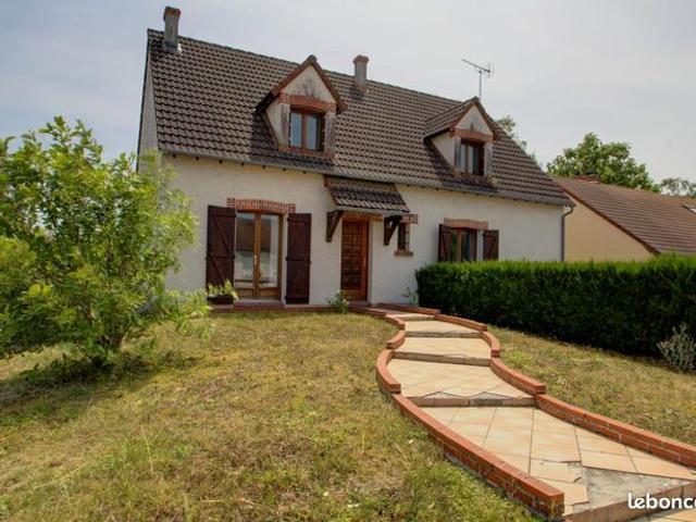 Maison 7 pièces 147 m²