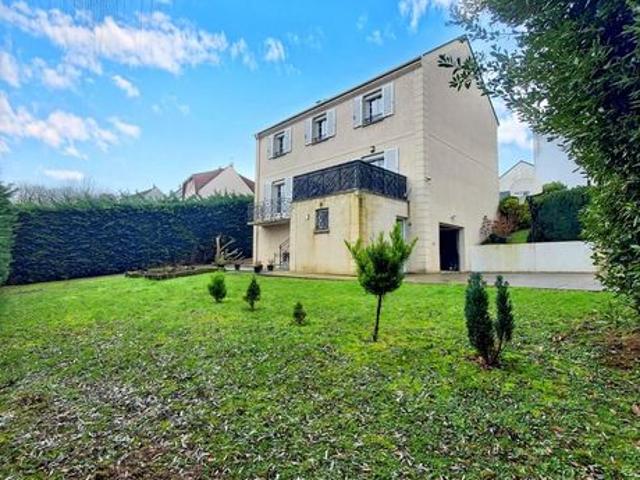 Maison 6 pièces 147 m²