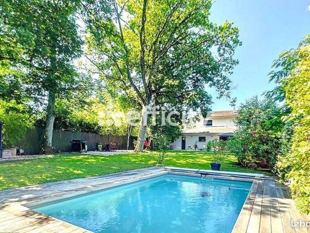 Maison 6 pièces 147 m²