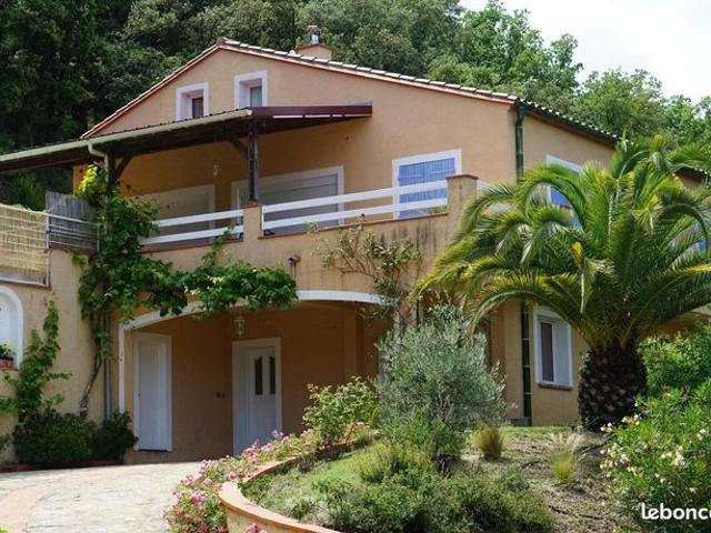 Maison 6 pièces 147 m²