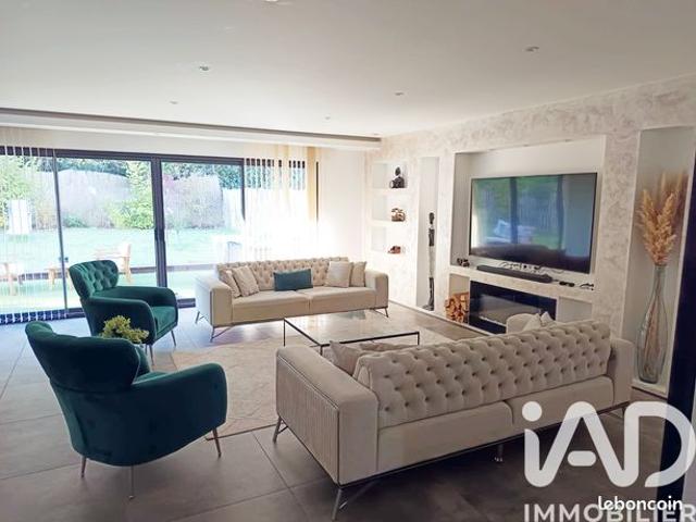 Maison 6 pièces 147 m²