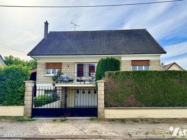 Maison 6 pièces 147 m²