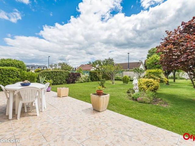 Maison 6 pièces 147 m²