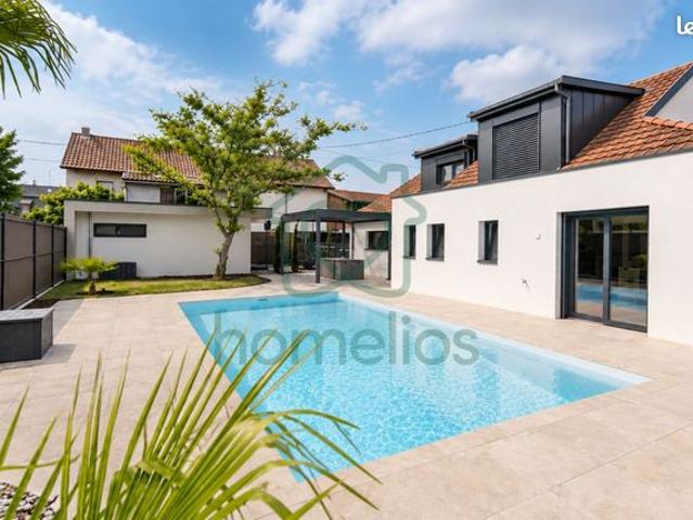 Maison 6 pièces 147 m²