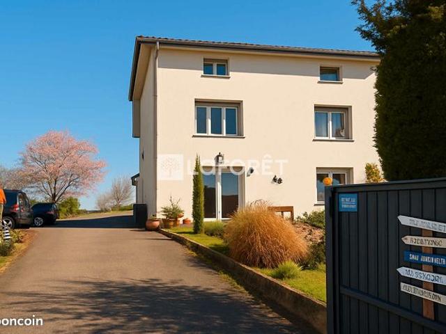Maison 6 pièces 147 m²