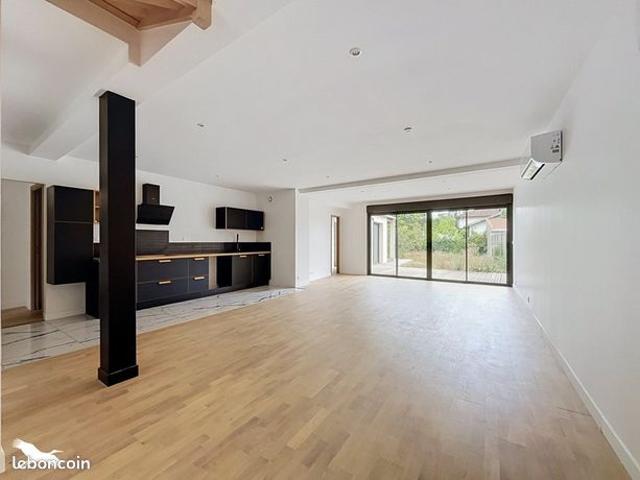 Maison 6 pièces 147 m²