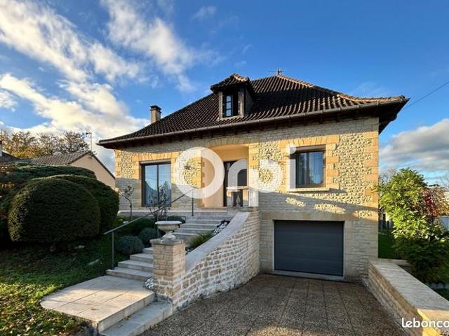 Maison 6 pièces 147 m²