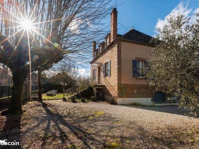 Maison 6 pièces 147 m²