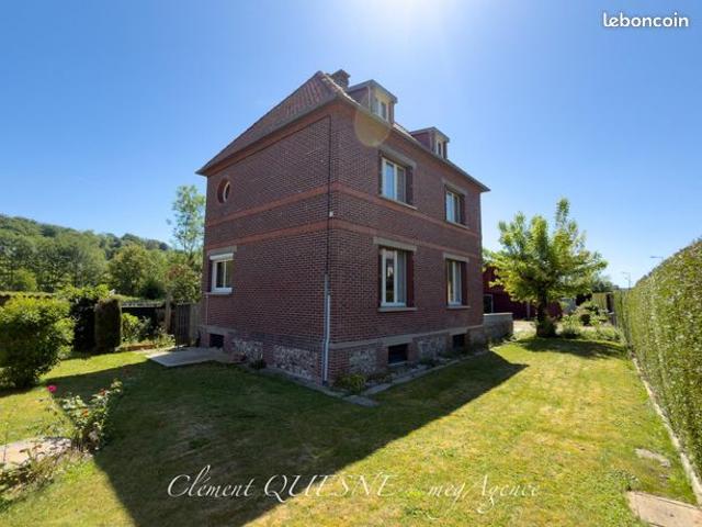 Maison 6 pièces 147 m²