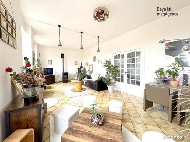 Maison 6 pièces 147 m²