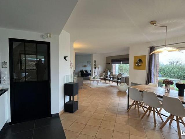 Maison 6 pièces 147 m²