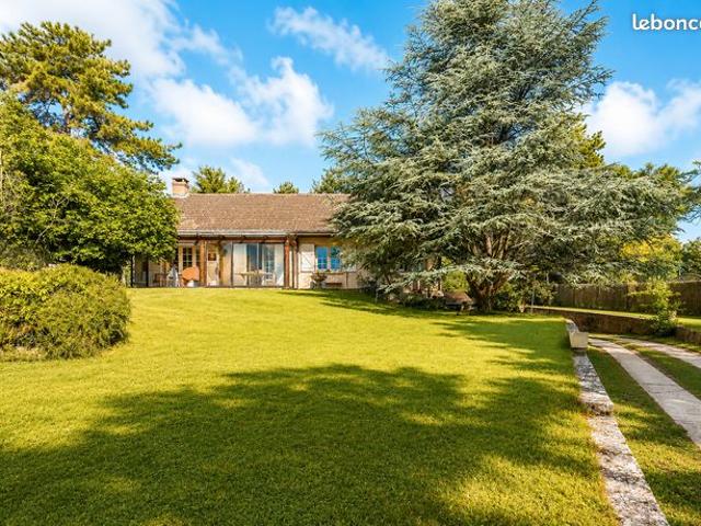 Maison 6 pièces 147 m²
