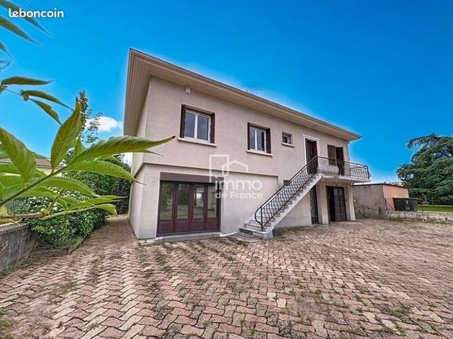 Maison 6 pièces 147 m²
