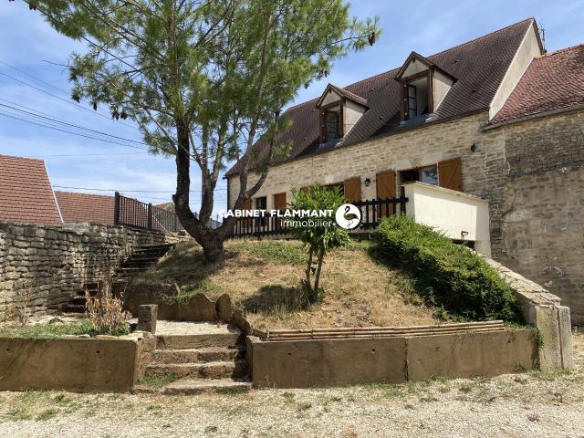 Maison 6 pièces 147 m²