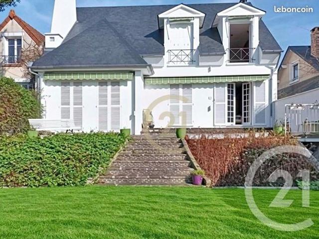 Maison 6 pièces 147 m²