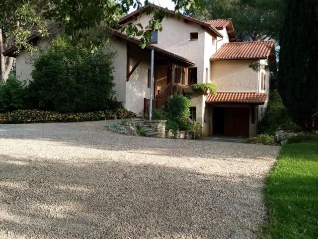 Maison 6 pièces 147 m²