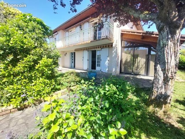 Maison 6 pièces 147 m²