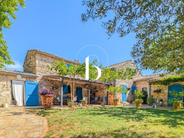 Maison 6 pièces 147 m²