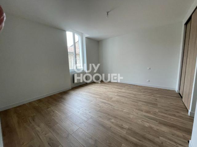 Maison 6 pièces, 147 m² à louer à Le Passage 47520