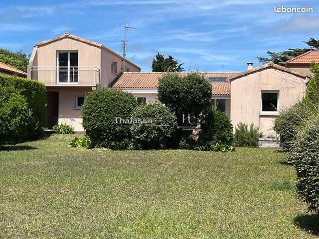 Maison 6 pièces 148 m²