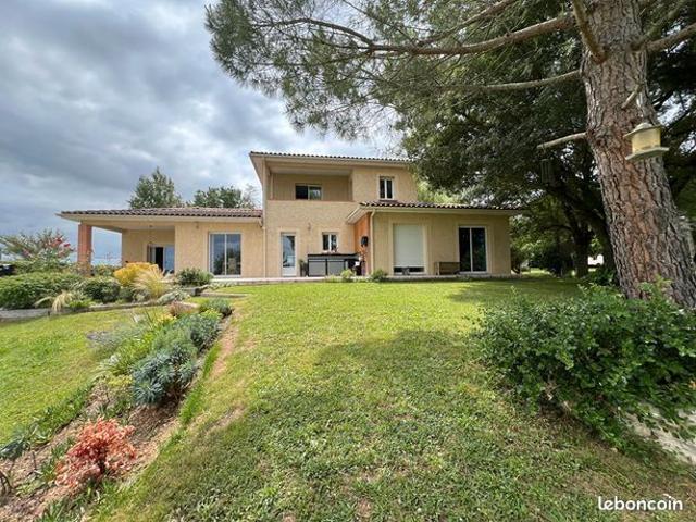 Maison 6 pièces 148 m²
