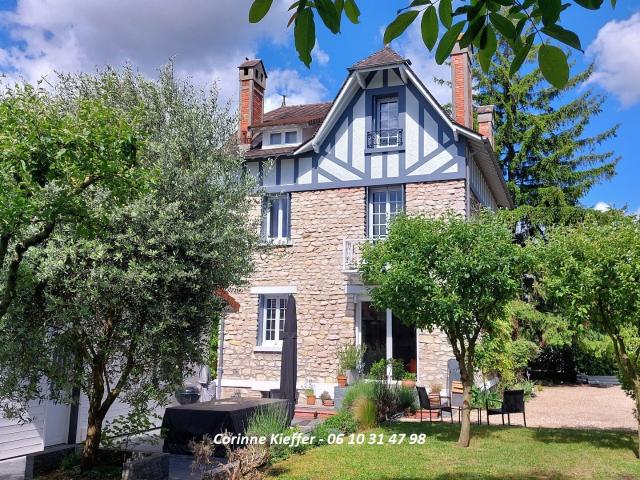 Maison 6 pièces 148 m²