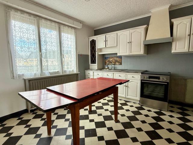 Maison 6 pièces 148 m²