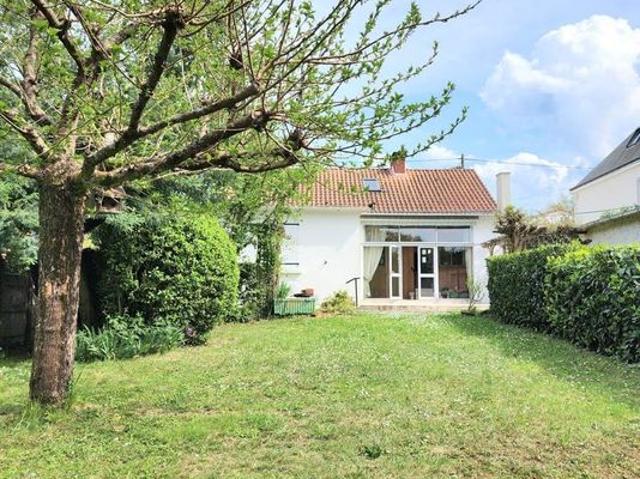 Maison 6 pièces 148 m²