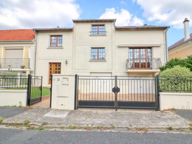 Maison 6 pièces 148 m²