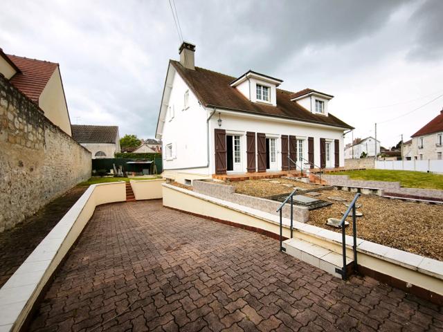 Maison 6 pièces 148 m²