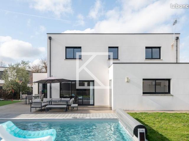 Maison 6 pièces 148 m²
