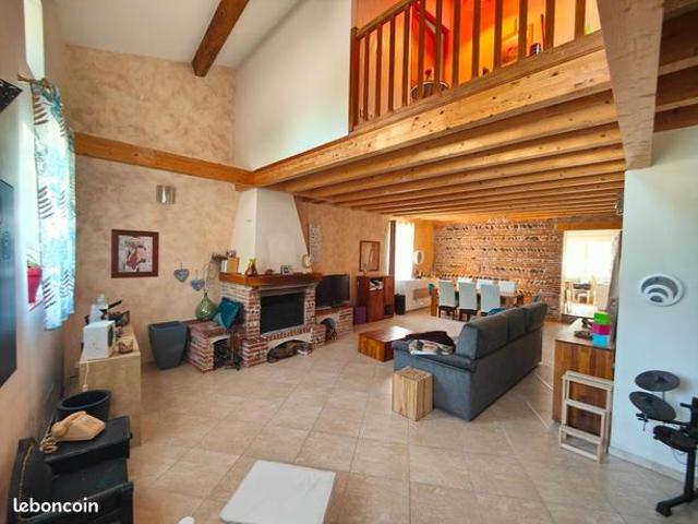 Maison 6 pièces 148 m²