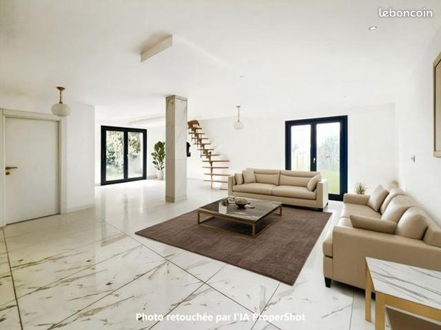 Maison 6 pièces 148 m²
