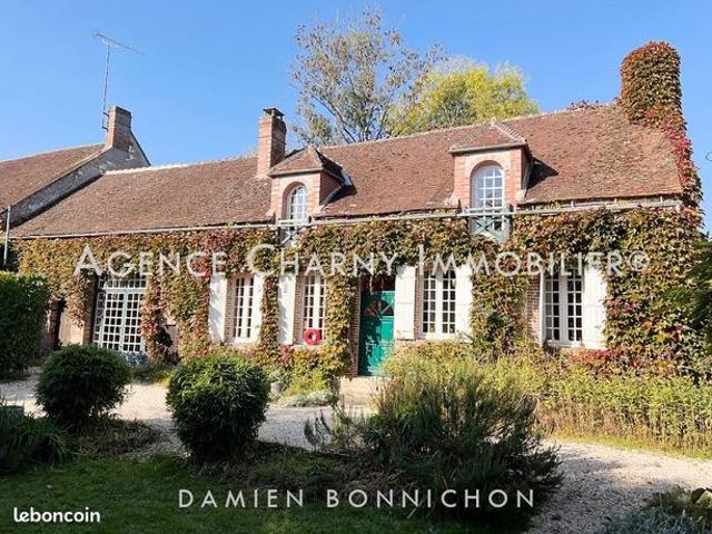 Maison 6 pièces 148 m²