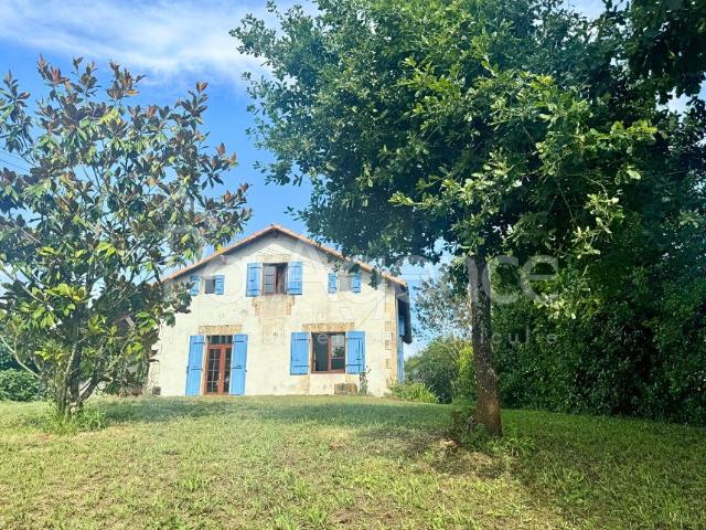 Maison 6 pièces 148 m²