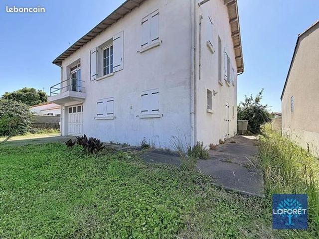 Maison 6 pièces 148 m²
