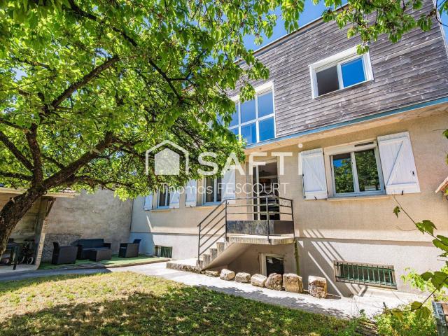 Maison 6 pièces 148 m²