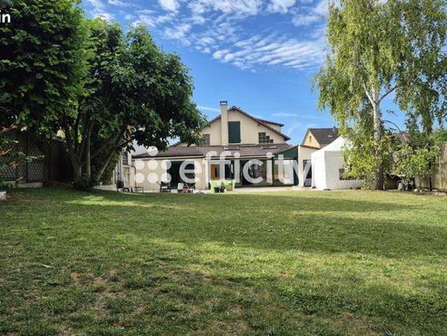Maison 6 pièces 148 m²
