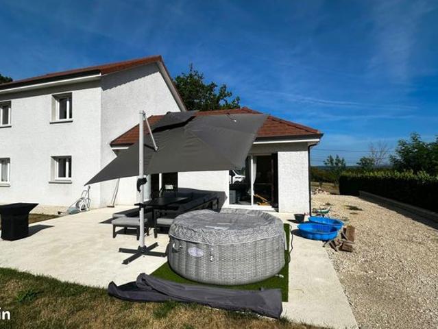 Maison 6 pièces 148 m²