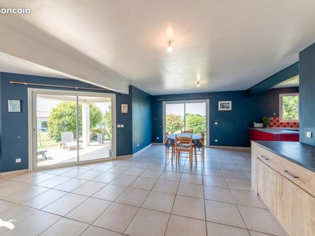 Maison 6 pièces 148 m²