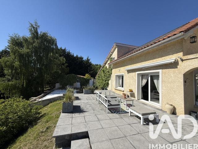 Maison 6 pièces 148 m²