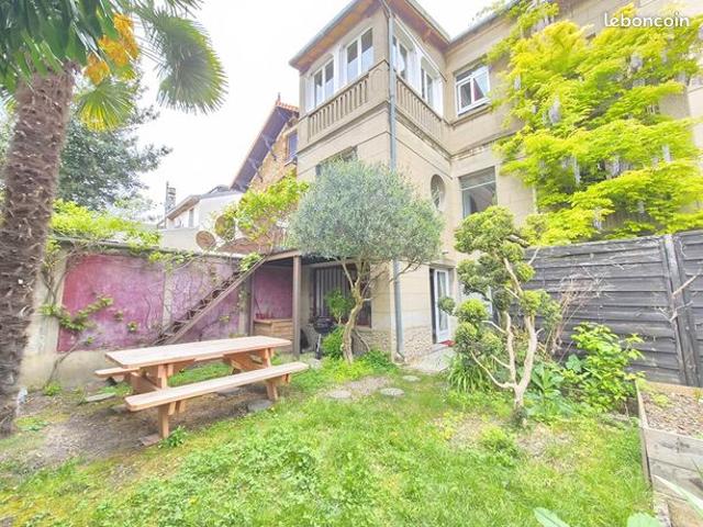 Maison 6 pièces 148 m²