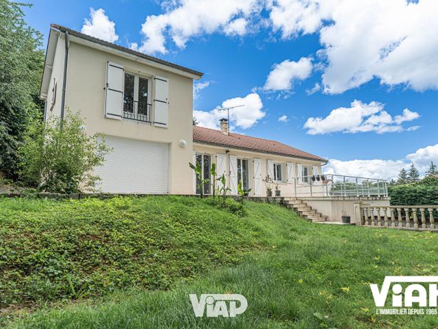 Maison 6 pièces 148 m²