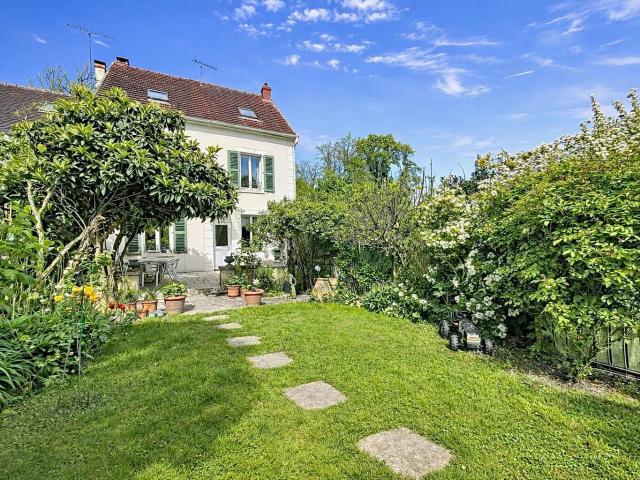 Maison 6 pièces 148 m²