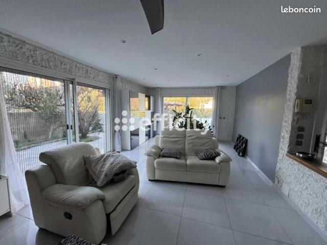 Maison 6 pièces 148 m²