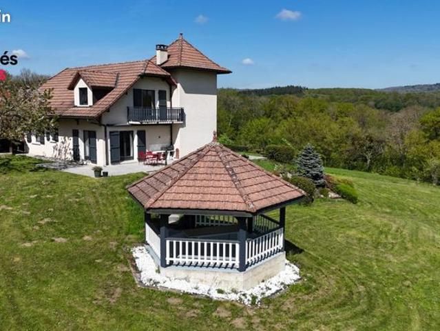 Maison 6 pièces 155 m²