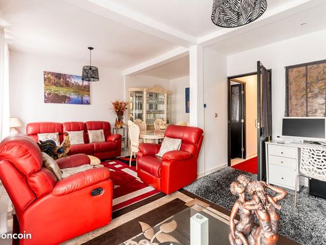 Maison 6 pièces 148 m²